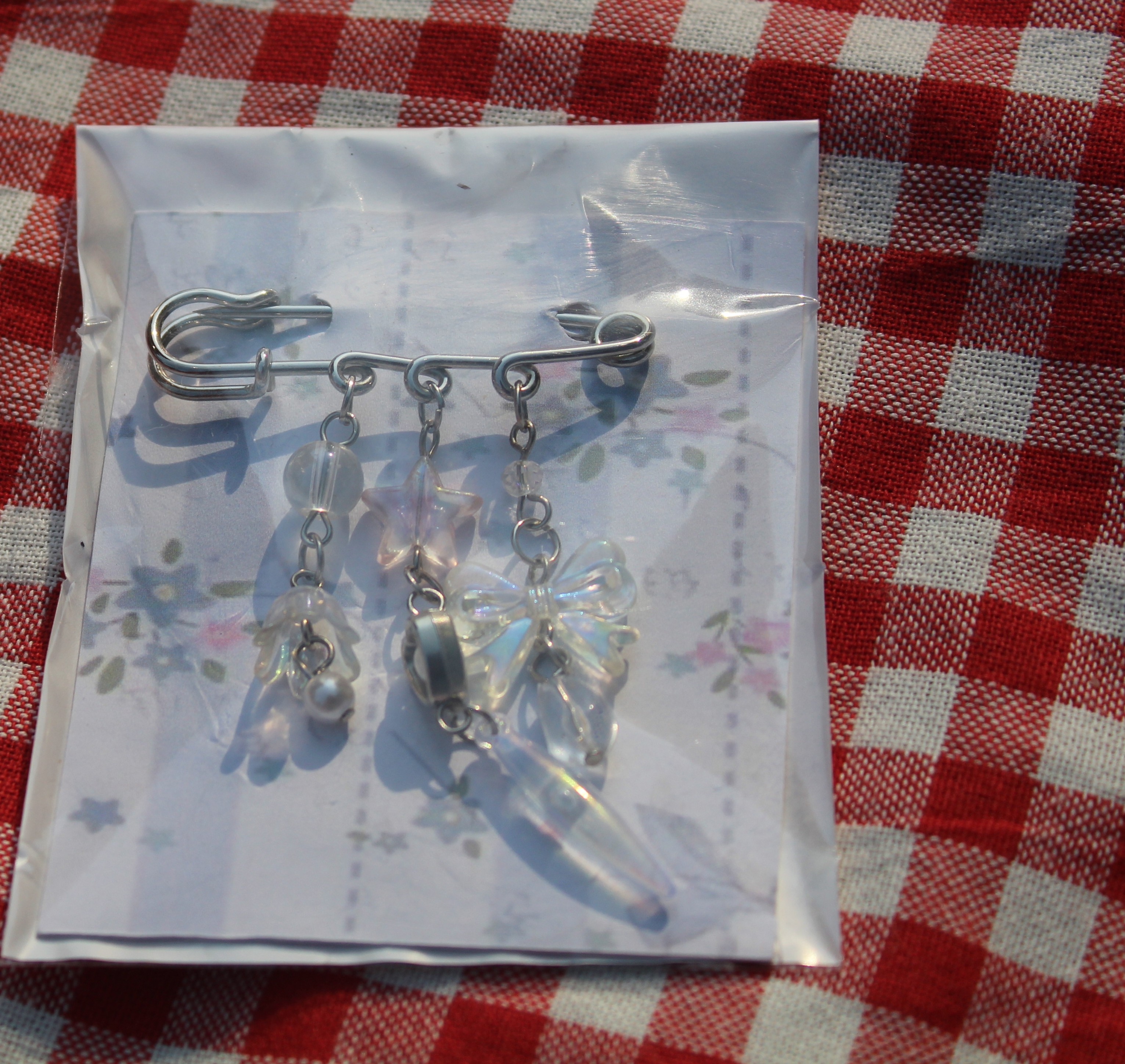 Danglecrystal