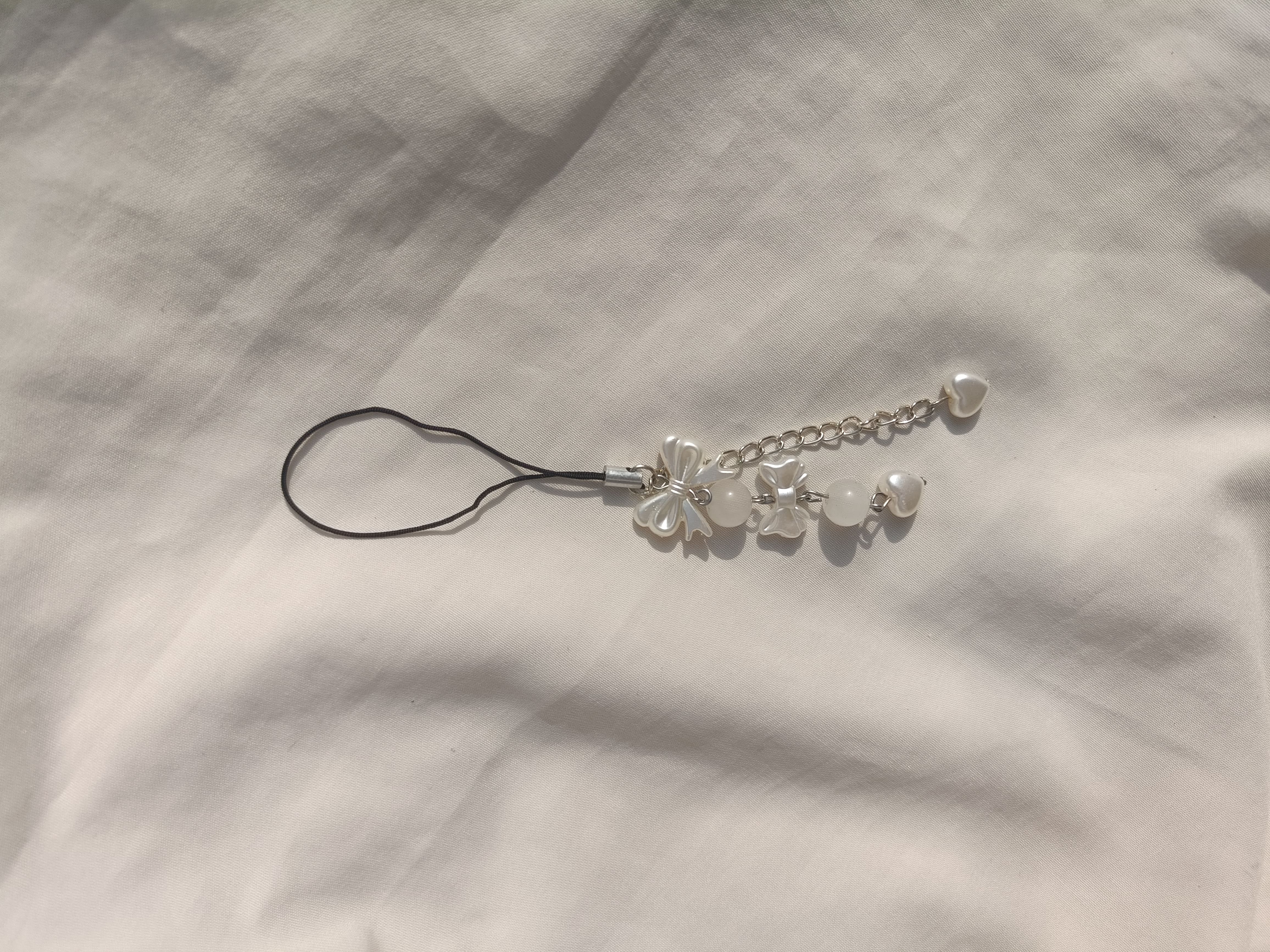 Pearly Bow